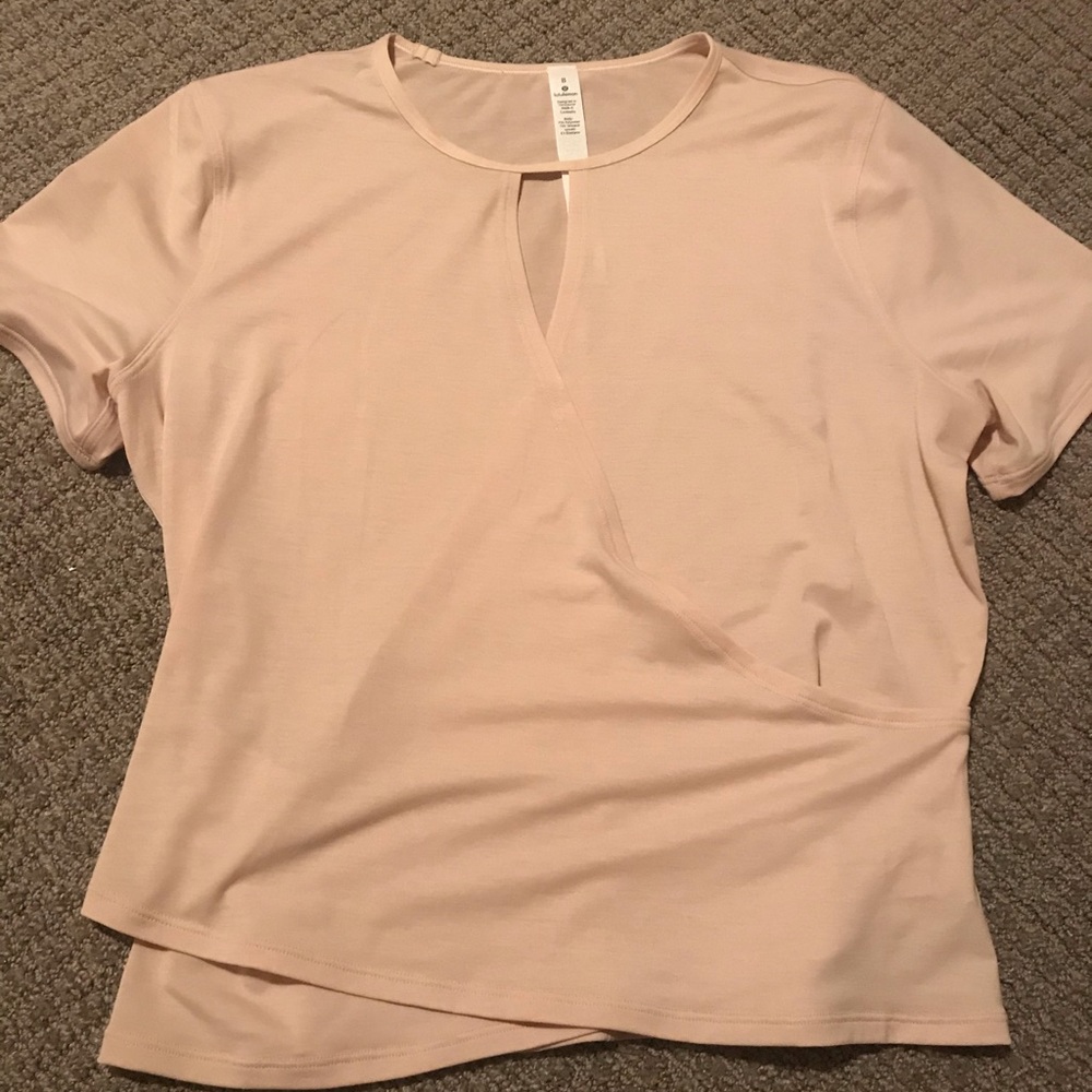Lululemon wrap top size 8